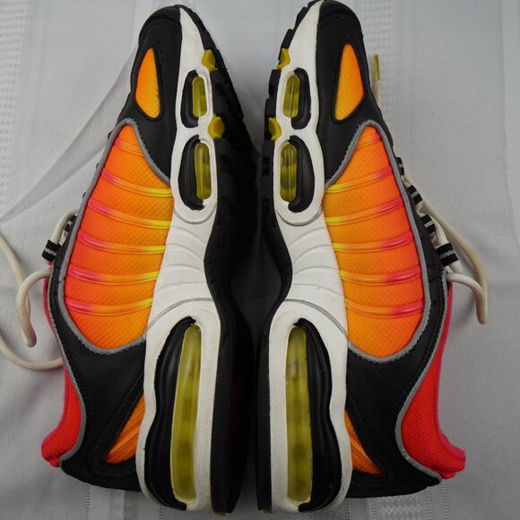 Nike Air Max Tailwind IV ShoesWomens Size 9 Orange Black Red OG Retro Sneakers - Picture 4 of 14